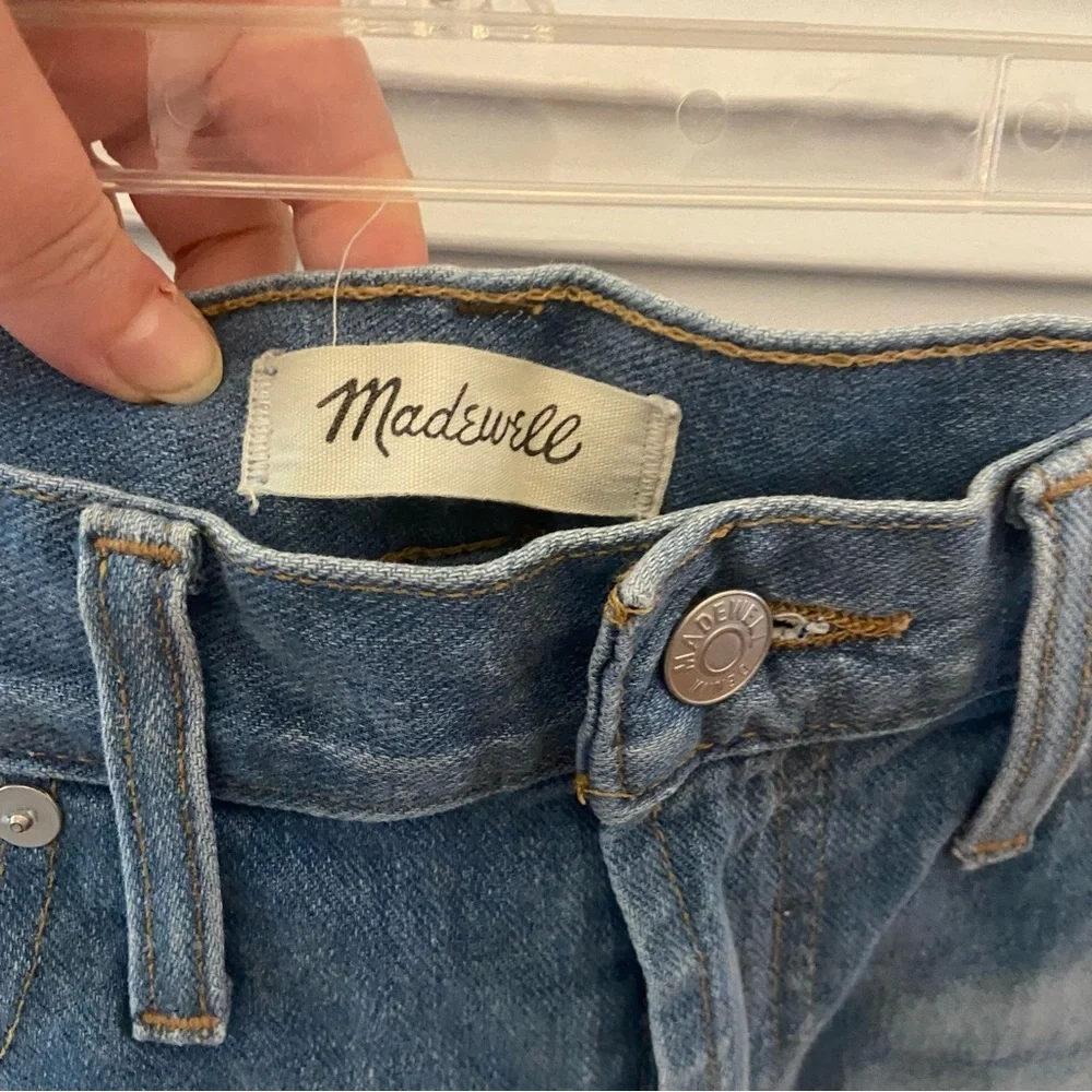 Madewell Perfect Vintage Denim Jean Short in Bowman Wash - Picture 8 of 10